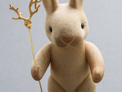 ausstellung-mikromegas-hase-hirsch-gold-anna-eichlinger-800w