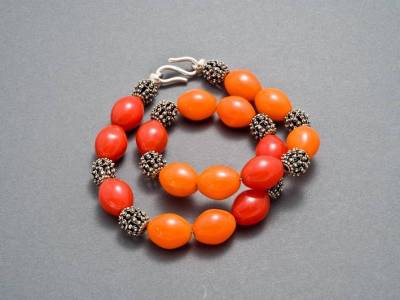 kette-glas-bunt-alte-silberteile-anna-eichlinger-800w