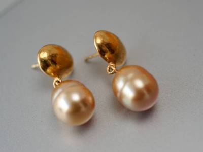 ohrschmuck-gold-suedseeperlen-anna-eichlinger-800w