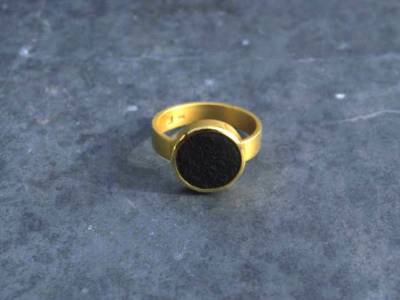 ring-gold-montiert-eisen-anna-eichlinger-800w