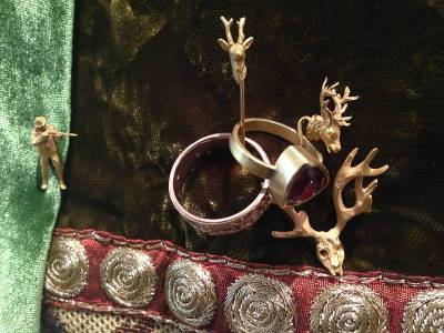 weihnachtsausstellung-schmuck-events-muenchen-westend-anna-eichlinger-schals-marion-hollmann